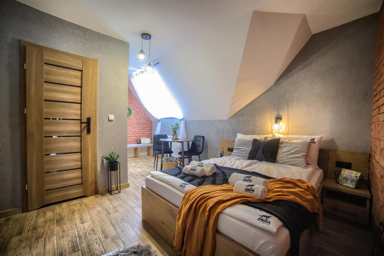 Wolfpack Guest House Bialka Tatrzanska Exteriör bild