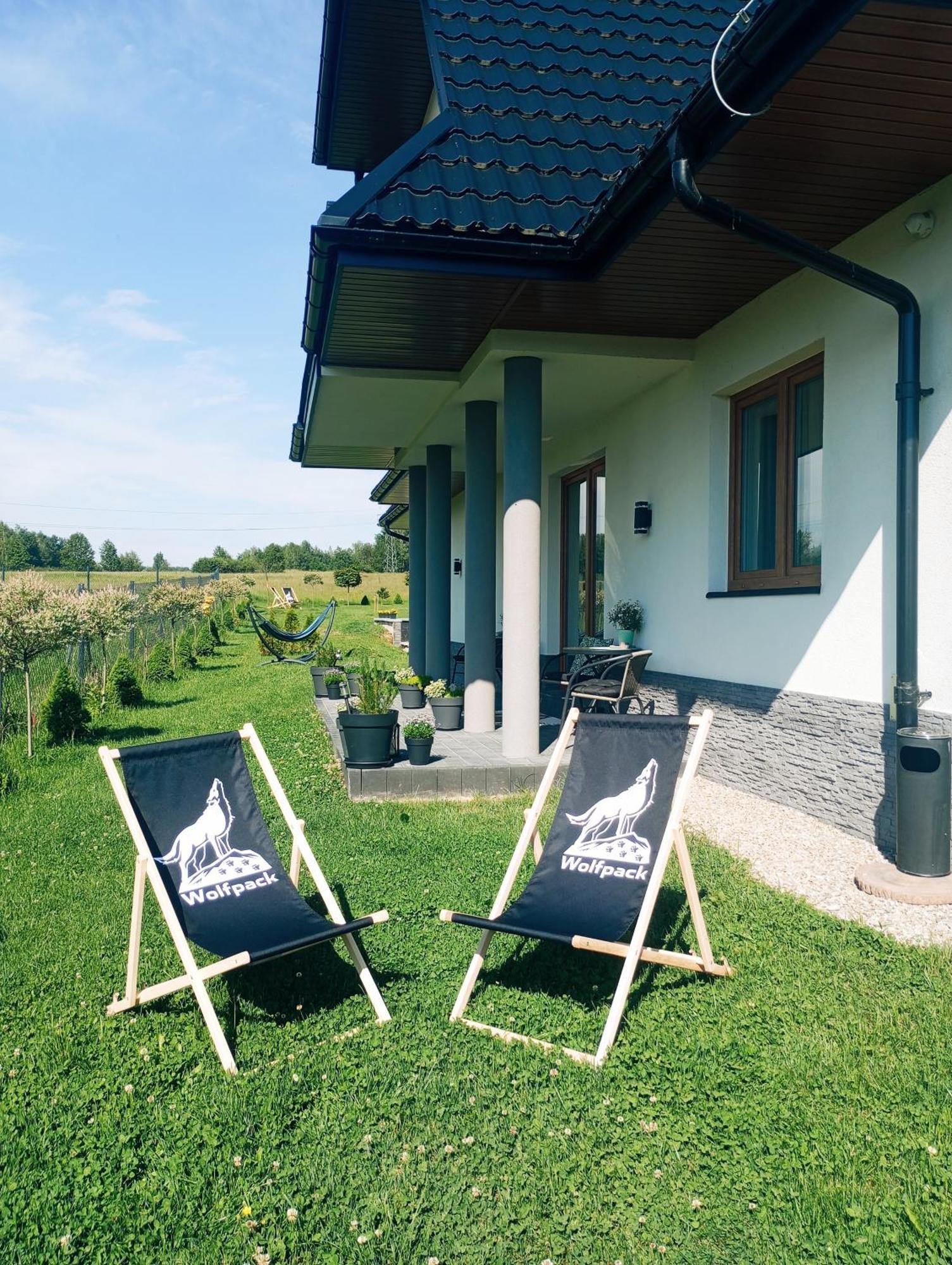 Wolfpack Guest House Bialka Tatrzanska Exteriör bild
